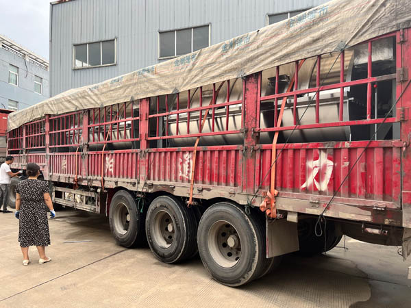 海鑫專注品質(zhì)，一批400公斤工業(yè)洗衣機(jī)火熱發(fā)貨中